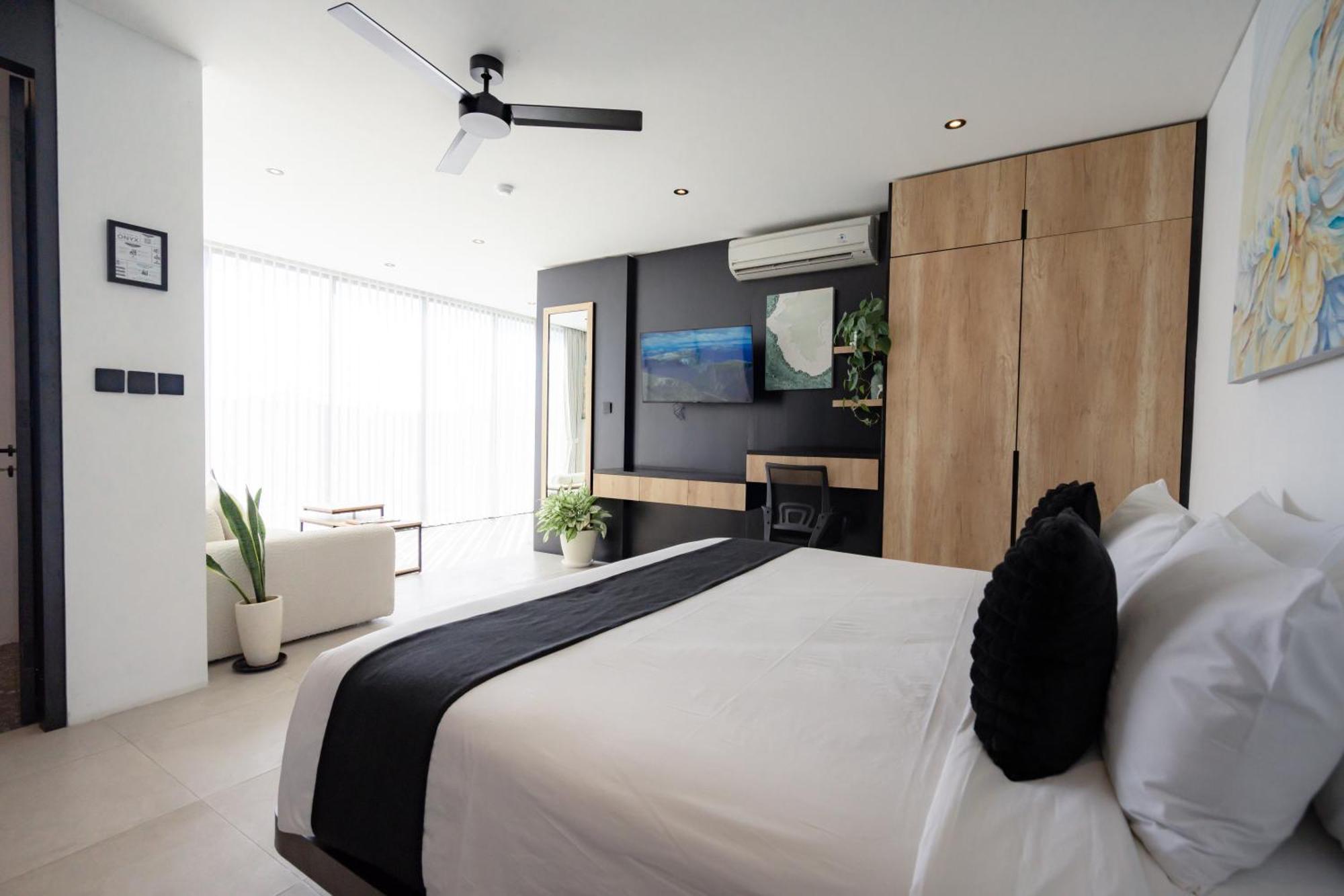 Onyx Beach Hotel Canggu Δωμάτιο φωτογραφία