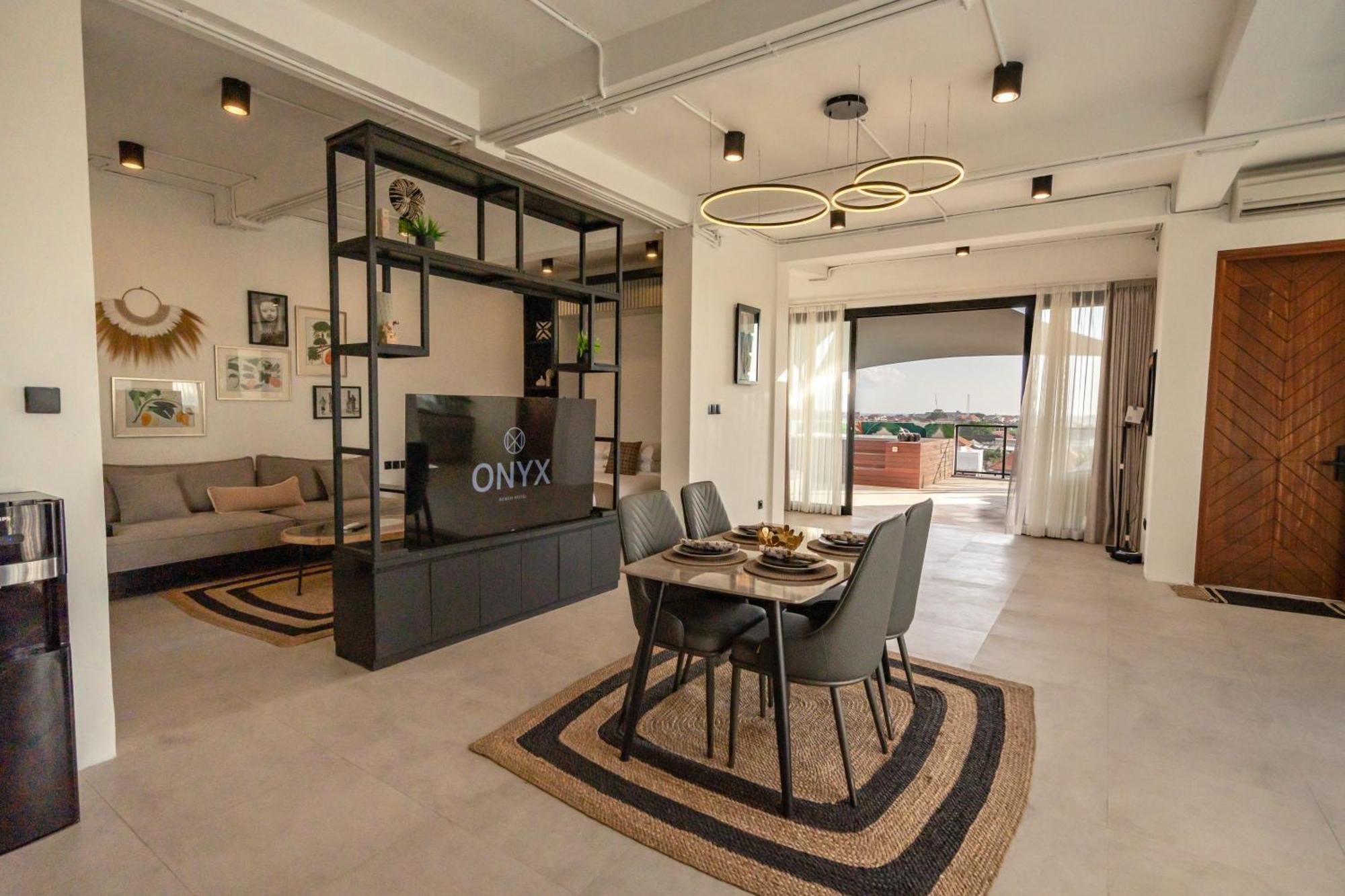Onyx Beach Hotel Canggu Εξωτερικό φωτογραφία